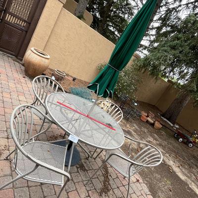 Patio set