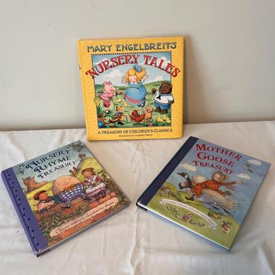 Children’s Books - Goldilocks, Nursery Rhymes, Etc. (UB-DZ)