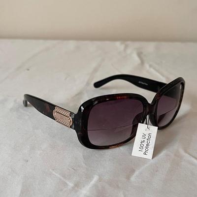 Cynthia Bailey, JM New York, and More Glasses (P-DZ)