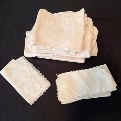 Fine Linens and Lace (O-DZ)