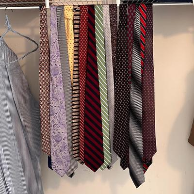 Joseph & Freiss Blazer, Brooks Bros Tie and More (O-DZ)