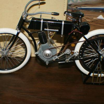 Harley Davidson Motorized Bycycle Replica