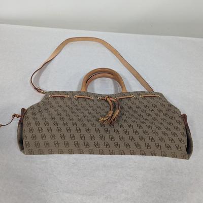Dooney & Bourke Purse