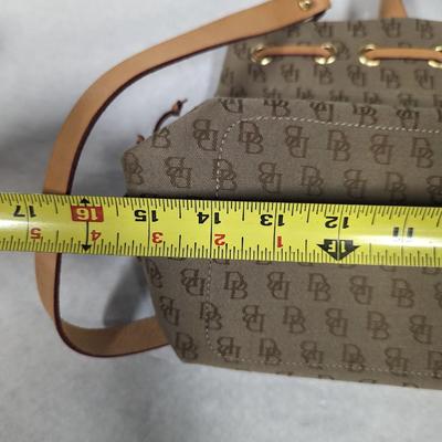 Dooney & Bourke Purse
