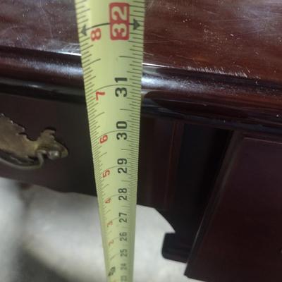 Mahogany Finish Queen Anne Design Console