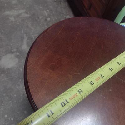 Mahogany Pedestal Plant Stand