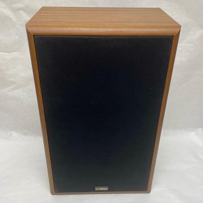Cambridge Soundworks Model Six Stereo Speakers