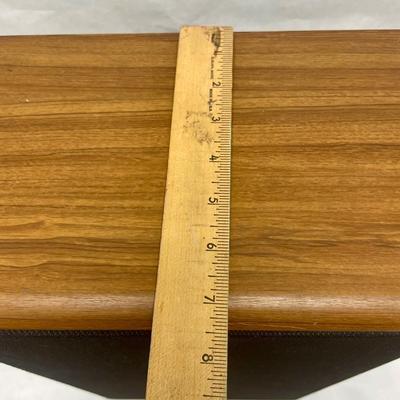 Cambridge Soundworks Model Six Stereo Speakers