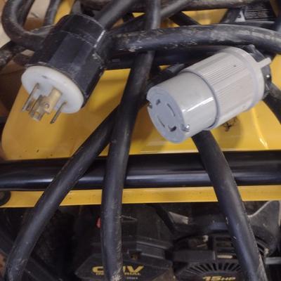 Generac EXL 8000 Gas and Electric Start Home Generator Briggs & Stratton Motor with Cord