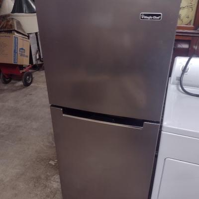 Magic Chef Stainless Finish Apartment Sized Refrigerator/Freezer Working Condition