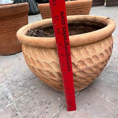 4 Terra Cotta medium pots