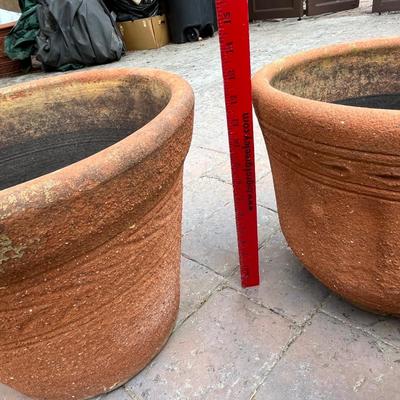4 Terra Cotta medium pots