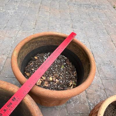 4 Terra Cotta medium pots