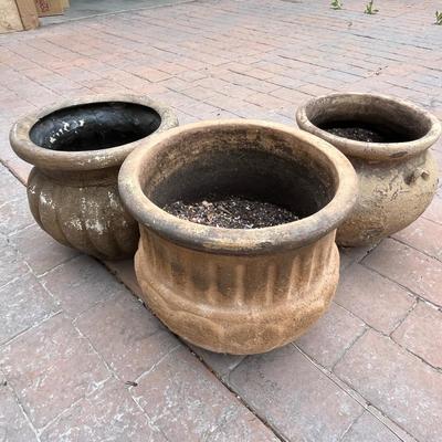 3 Flower pots