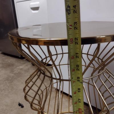 Metal Accent Table/Plant Stand- Approx 15" in Diameter, 22" Tall