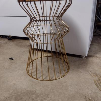 Metal Accent Table/Plant Stand- Approx 15" in Diameter, 22" Tall