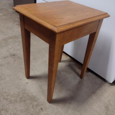 Wooden Side/Accent Table- Approx 14" x 18" x 22 1/2" Tall