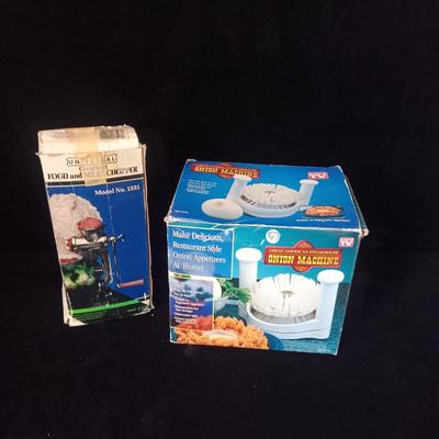 UNIVERSAL FOOD & MEAT CHOPPER NO 1551 PLUS ONION MACHINE