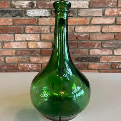 Vintage Emerald Wine World Decanter