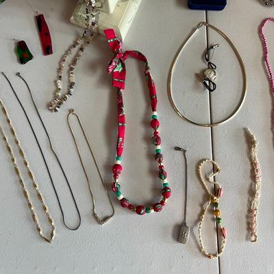 Lot of Assorted Costume Jewelry