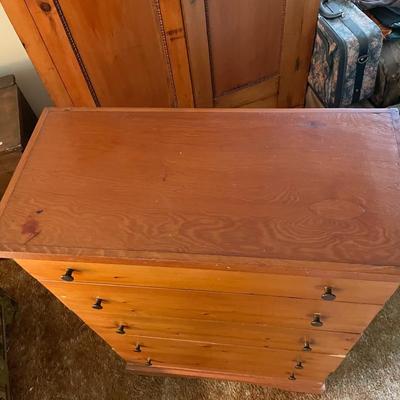 Vintage 5 Drawer Dresser