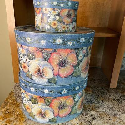 Floral Oval Boxes