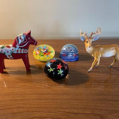 Lot of Small Animal Figurines, Snow Globe and Other Decorative Paperweights