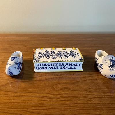 Vintage Metropolitan Museum of Art Ceramic Book Flask and Vintage Collection of Delft Blue Dutch Hand Painted Pair of Shoes