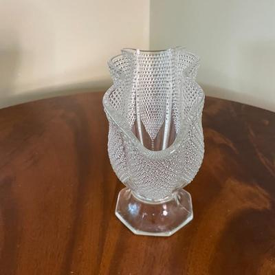 Vintage L.E Smith Thousand Eyes / Hobnail Fan Vase