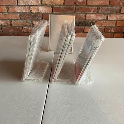 Lot of “Prinz” Acrylic Frames