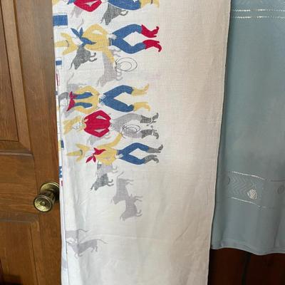 Lot of Table Linens