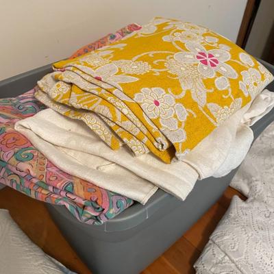 Lot of Table Linens