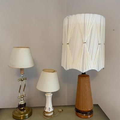 Lot of Table Lamps