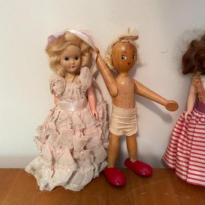 Lot of Vintage Dolls