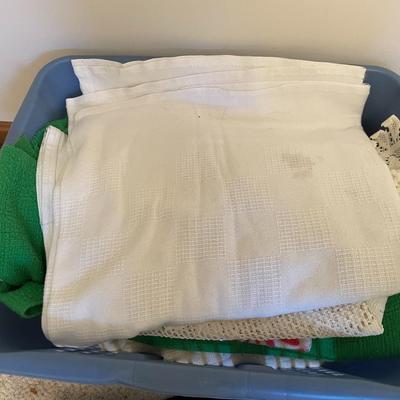 Lot of Sheets / Bedding
