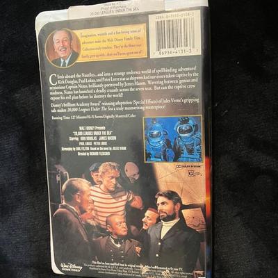 Walt Disney 20 000 Leagues Under The Sea VHS #4131