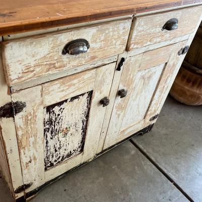 Primitive kitchen cabinet