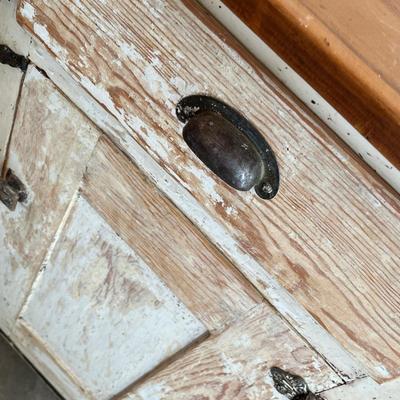 Primitive kitchen cabinet