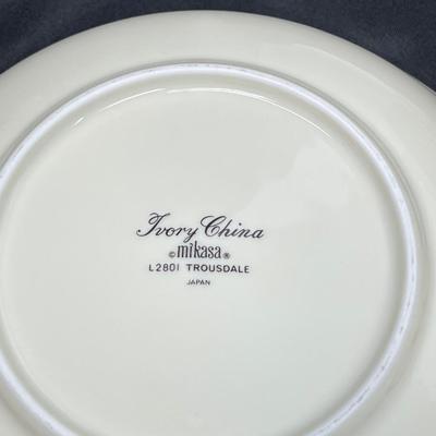 Mikasa Cream with gold trim China Set