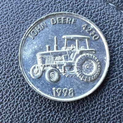 John Deere 4230 Tractor Coin Ertl Dollar
