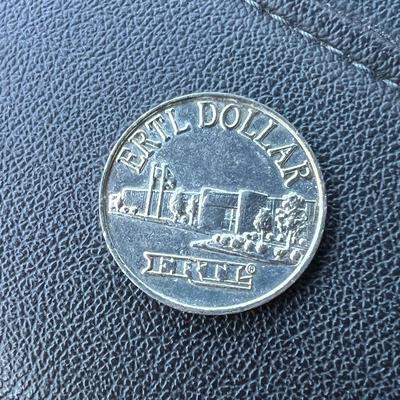 John Deere 4230 Tractor Coin Ertl Dollar