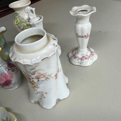 Lot of antique porcelain