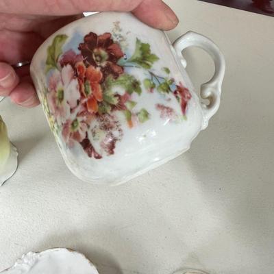 Lot of Porcelain Creamer, sugars, & more