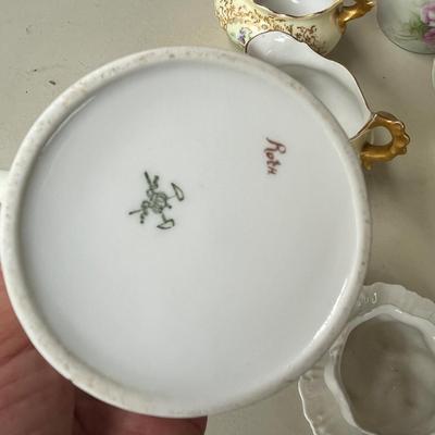 Lot of Porcelain Creamer, sugars, & more