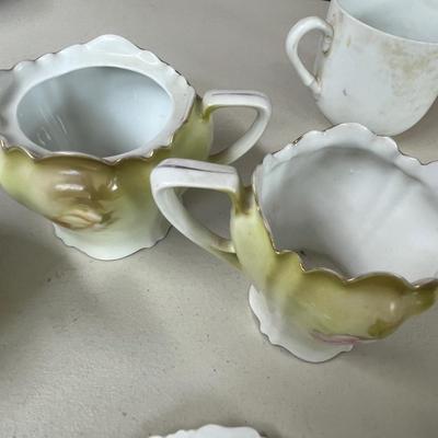 Lot of Porcelain Creamer, sugars, & more