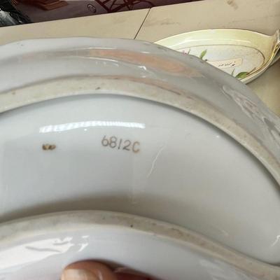 Lot of Napkin rings, and plates
