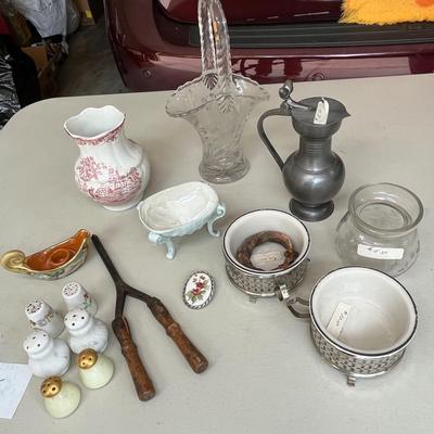 Assortment of antiques