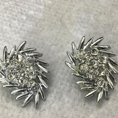 Rhinestone Silvertone Clip on earrings