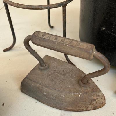 Antique Cast Iron & metal ware