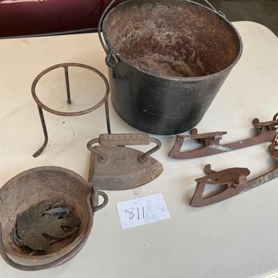 Antique Cast Iron & metal ware